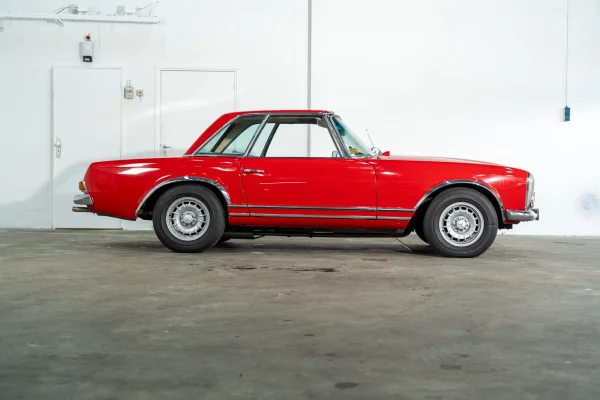 Foto 31 van fotogallerij Mercedes-Benz 280SL uit 1968