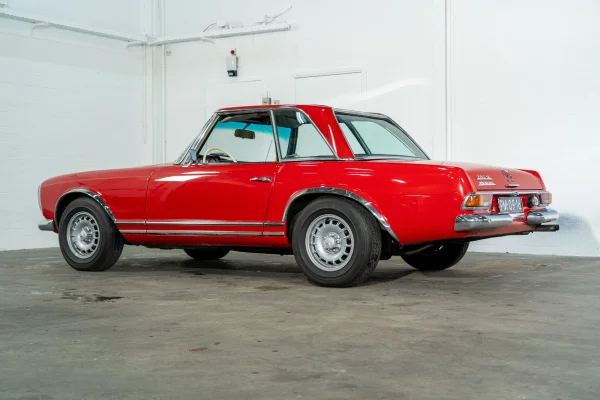 Foto 34 van fotogallerij Mercedes-Benz 280SL uit 1968