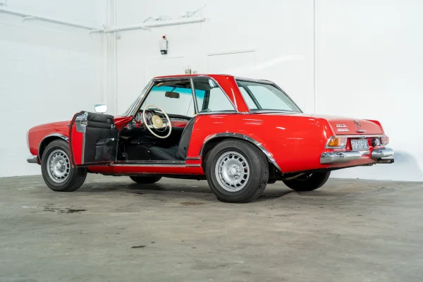 Foto 35 van fotogallerij Mercedes-Benz 280SL uit 1968