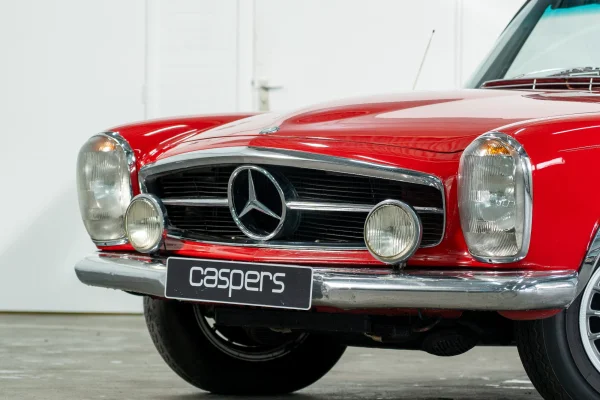 Foto 2 van fotogallerij Mercedes-Benz 280SL uit 1968