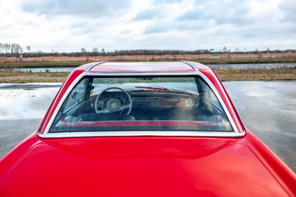 Foto 12 van fotogallerij Mercedes-Benz 280SL uit 1968