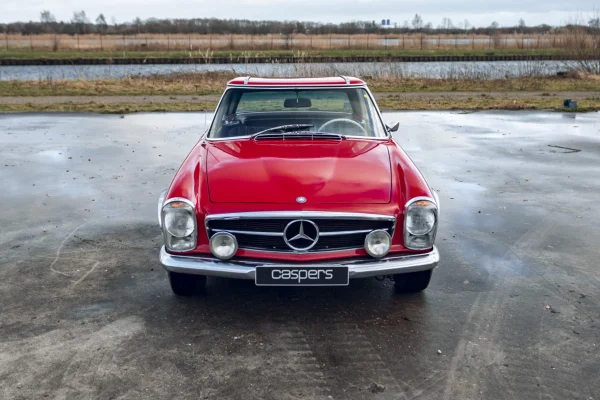 Foto 2 van fotogallerij Mercedes-Benz 280SL uit 1968