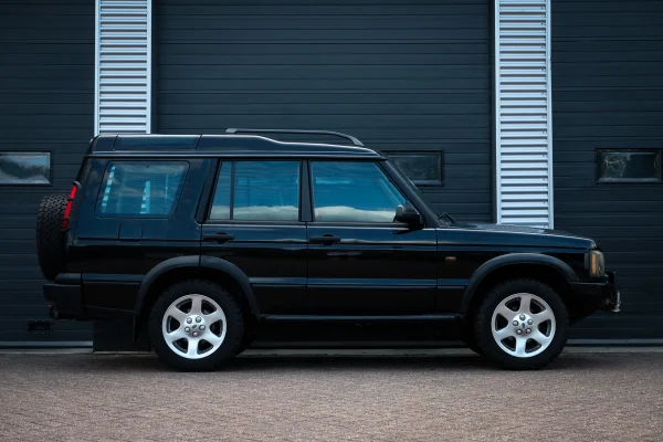 Foto 4 van fotogallerij Land Rover Discovery 4.0 V8 HSE uit 2004