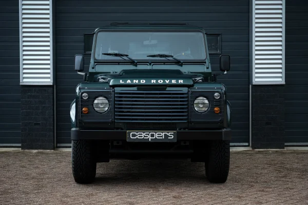 Foto 1 van fotogallerij Land Rover Defender 90 TD4 uit 2010