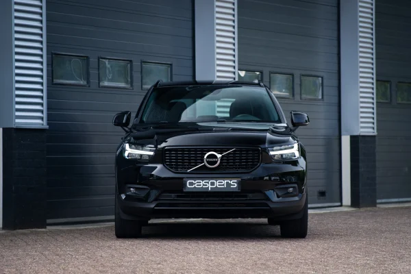 Foto 2 van fotogallerij Volvo XC40 T5 Recharge R-Design uit 2020