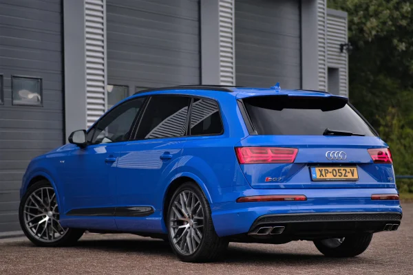 Foto 1 van fotogallerij Audi SQ7 Quattro Pro Line 7P Nogaro Blue uit 2018