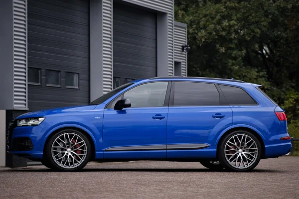 Foto 3 van fotogallerij Audi SQ7 Quattro Pro Line 7P Nogaro Blue uit 2018