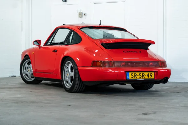Foto 3 van fotogallerij Porsche 964 Carrera 4 Coupé uit 1989