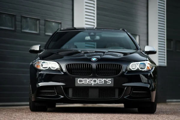 Foto 2 van fotogallerij BMW M550D xDrive Touring uit 2016