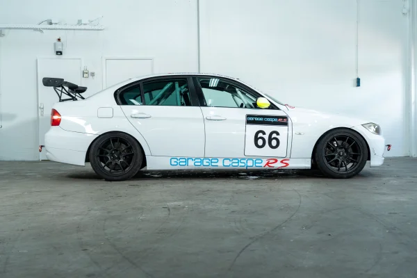 Foto 7 van fotogallerij BMW E90 330i Cup pakket uit 2006