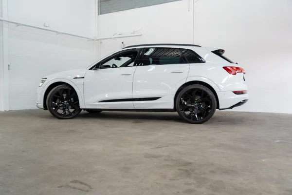 Foto 5 van fotogallerij Audi E-Tron 55 Quattro S-Line Pro Line Plus uit 2019