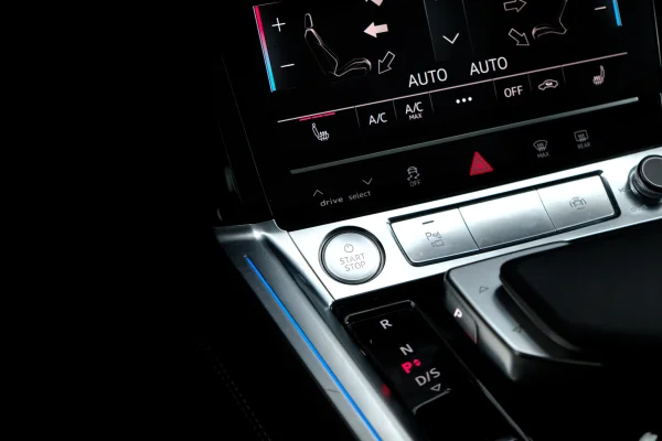 Foto 35 van fotogallerij Audi E-Tron 55 Quattro S-Line Pro Line Plus uit 2019