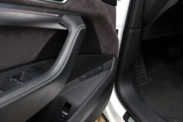 Foto 21 van fotogallerij Audi E-Tron 55 Quattro S-Line Pro Line Plus uit 2019