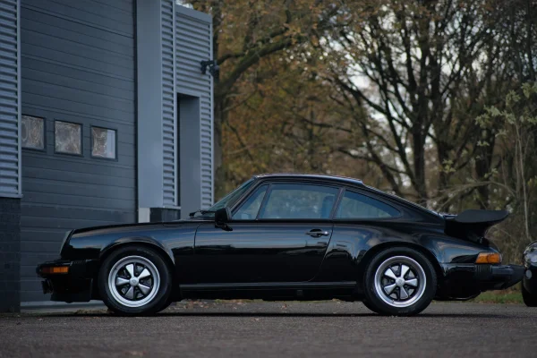 Foto 5 van fotogallerij Porsche 911 3.2 Carrera Turbo uit 1986