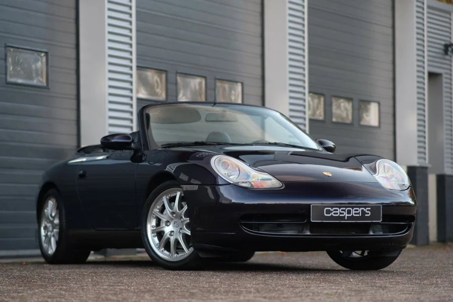 Foto 0 van fotogallerij Porsche 911 996 Carrera 4 Cabrio uit 1999