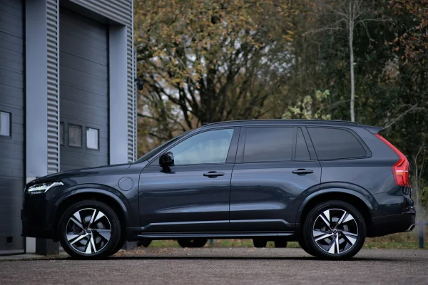 Foto 2 van fotogallerij Volvo XC90 T8 R-Design uit 2020
