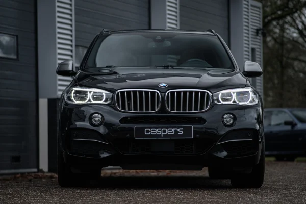 Foto 2 van fotogallerij BMW X5 M50d F15 uit 2014