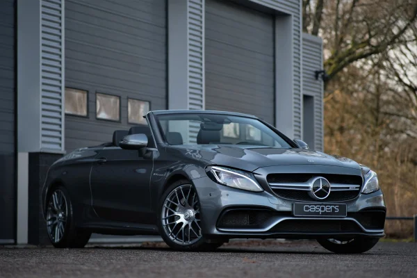 Foto 70 van fotogallerij Mercedes-Benz C63 AMG Cabrio uit 2018
