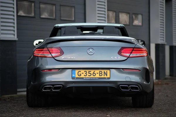 Foto 76 van fotogallerij Mercedes-Benz C63 AMG Cabrio uit 2018