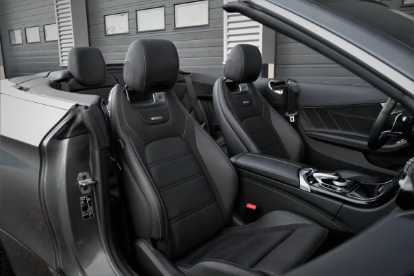 Foto 91 van fotogallerij Mercedes-Benz C63 AMG Cabrio uit 2018