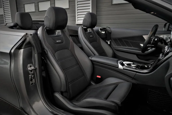 Foto 89 van fotogallerij Mercedes-Benz C63 AMG Cabrio uit 2018