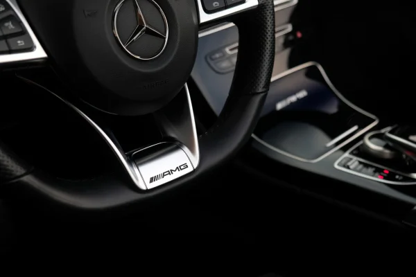 Foto 87 van fotogallerij Mercedes-Benz C63 AMG Cabrio uit 2018