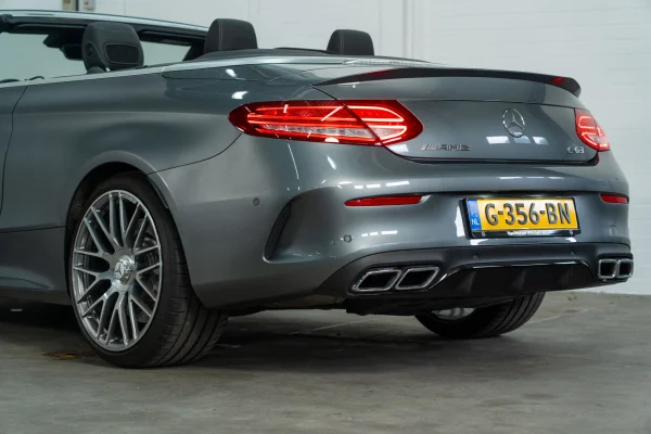 Foto 18 van fotogallerij Mercedes-Benz C63 AMG Cabrio uit 2018
