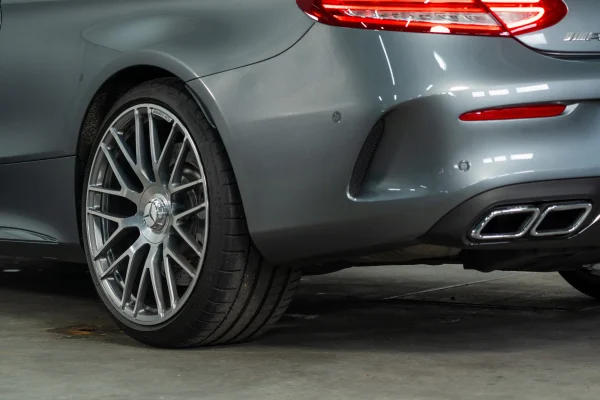 Foto 21 van fotogallerij Mercedes-Benz C63 AMG Cabrio uit 2018