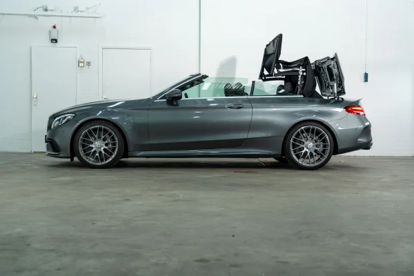Foto 14 van fotogallerij Mercedes-Benz C63 AMG Cabrio uit 2018