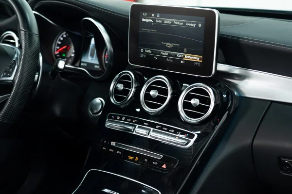 Foto 56 van fotogallerij Mercedes-Benz C63 AMG Cabrio uit 2018
