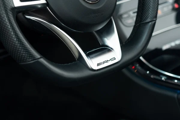 Foto 51 van fotogallerij Mercedes-Benz C63 AMG Cabrio uit 2018