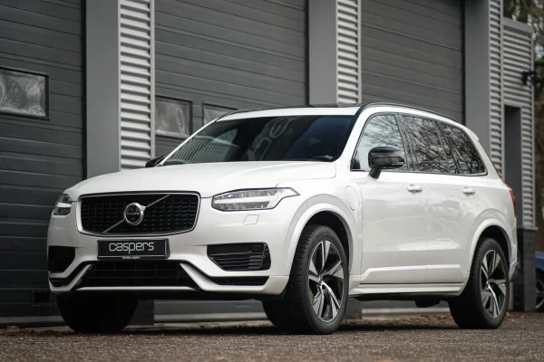 Foto 4 van fotogallerij Volvo XC90 T8 R-Design uit 2020