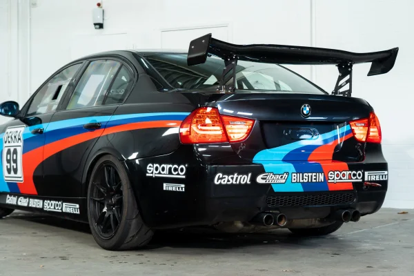 Foto 10 van fotogallerij BMW E90 335i Raceauto uit 2009