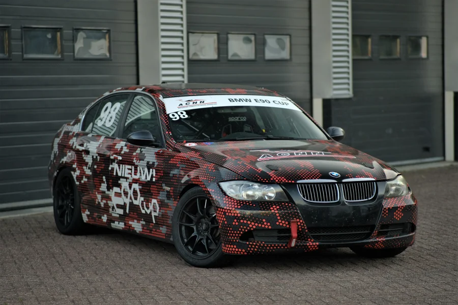 Foto 0 van fotogallerij BMW E90 330i Cup Racer uit 2022