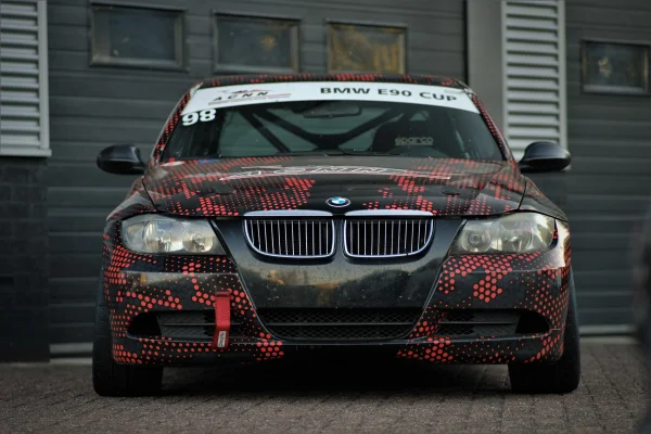 Foto 3 van fotogallerij BMW E90 330i Cup Racer uit 2022