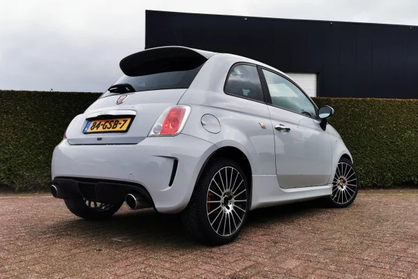 Foto 3 van fotogallerij Fiat Abarth 500 uit 2008