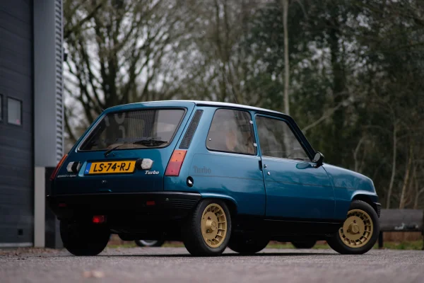 Foto 1 van fotogallerij Renault R5 Alpine Turbo uit 1984