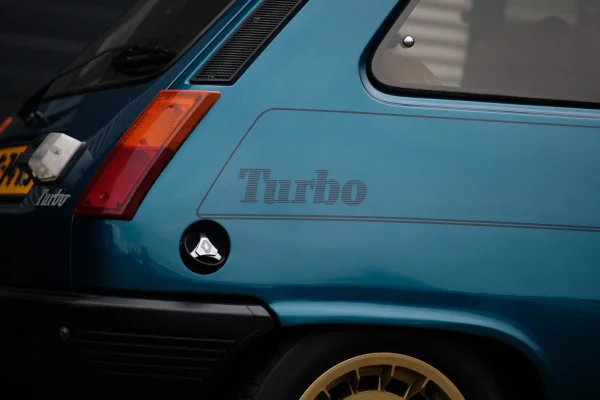 Foto 11 van fotogallerij Renault R5 Alpine Turbo uit 1984