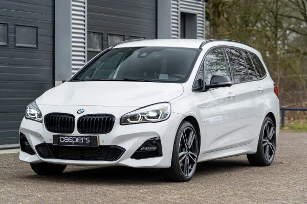 Foto 2 van fotogallerij BMW 218i M-sport Gran Tourer 7 persoons uit 2020
