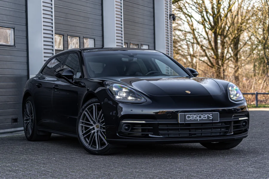 Foto 0 van fotogallerij Porsche Panamera Sport Turismo E-hybrid uit 2018
