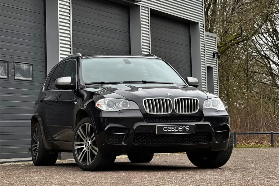 Foto 0 van fotogallerij BMW X5 M50d uit 2012