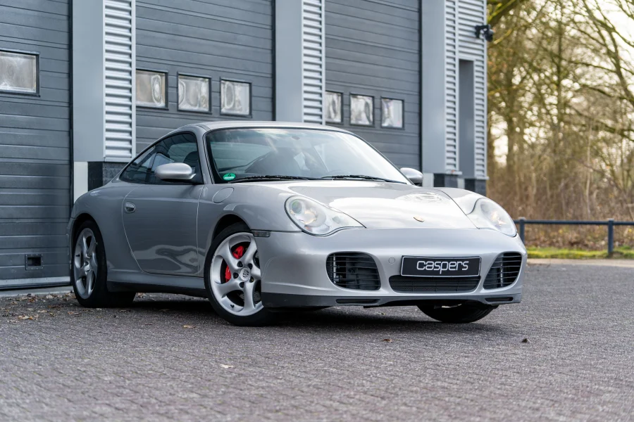 Foto 0 van fotogallerij Porsche 911 996 3.6 Carrera 4S uit 2002