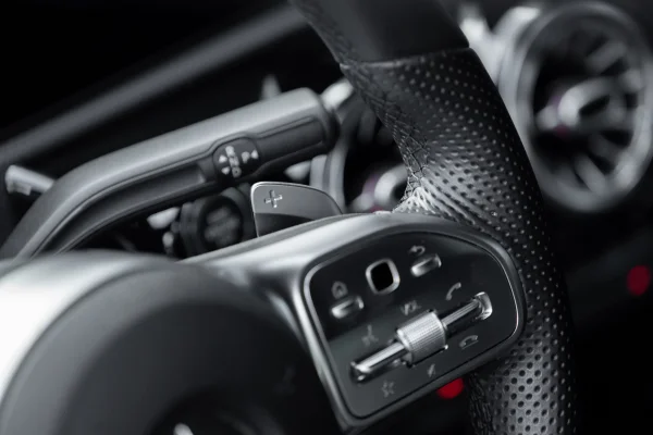Foto 3 van fotogallerij Mercedes-Benz A35 AMG 4Matic Edition 1 uit 2019