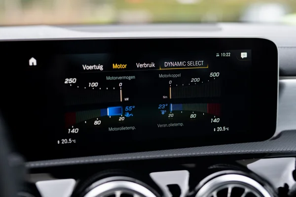 Foto 2 van fotogallerij Mercedes-Benz A35 AMG 4Matic Edition 1 uit 2019