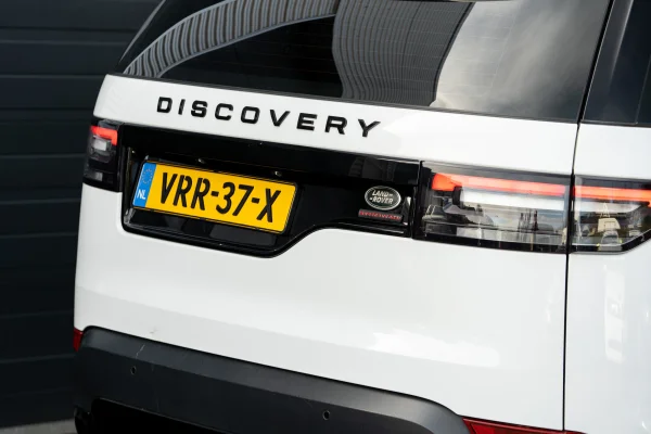 Foto 10 van fotogallerij Land Rover Discovery 5 uit 2018