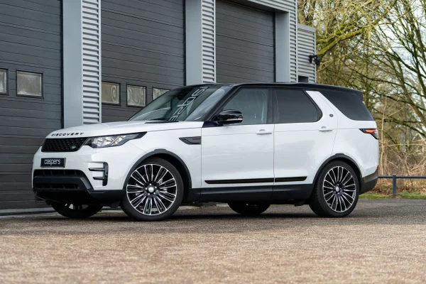Foto 6 van fotogallerij Land Rover Discovery 5 uit 2018