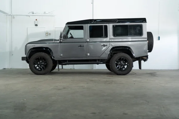 Foto 4 van fotogallerij Land Rover Defender 110 Td5 Urban uit 2002