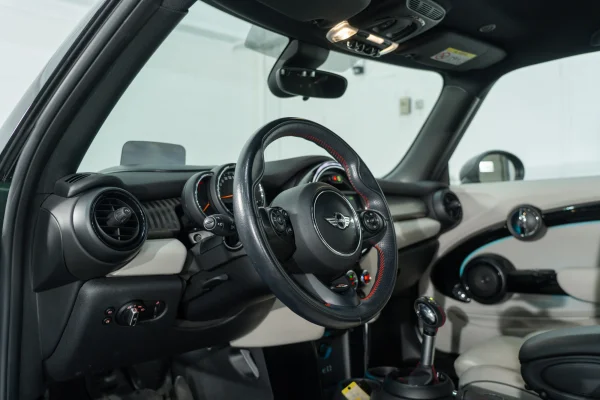 Foto 31 van fotogallerij MINI 2.0 Cooper S uit 2017