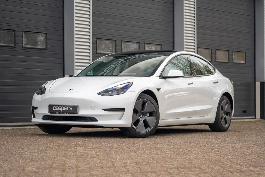 Foto 0 van fotogallerij Tesla Model 3 uit 2022