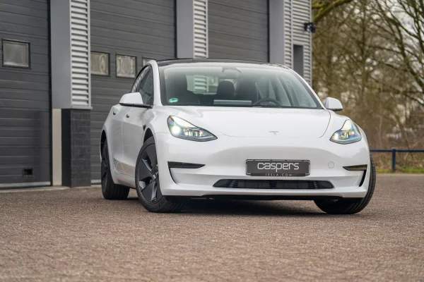Foto 2 van fotogallerij Tesla Model 3 uit 2022